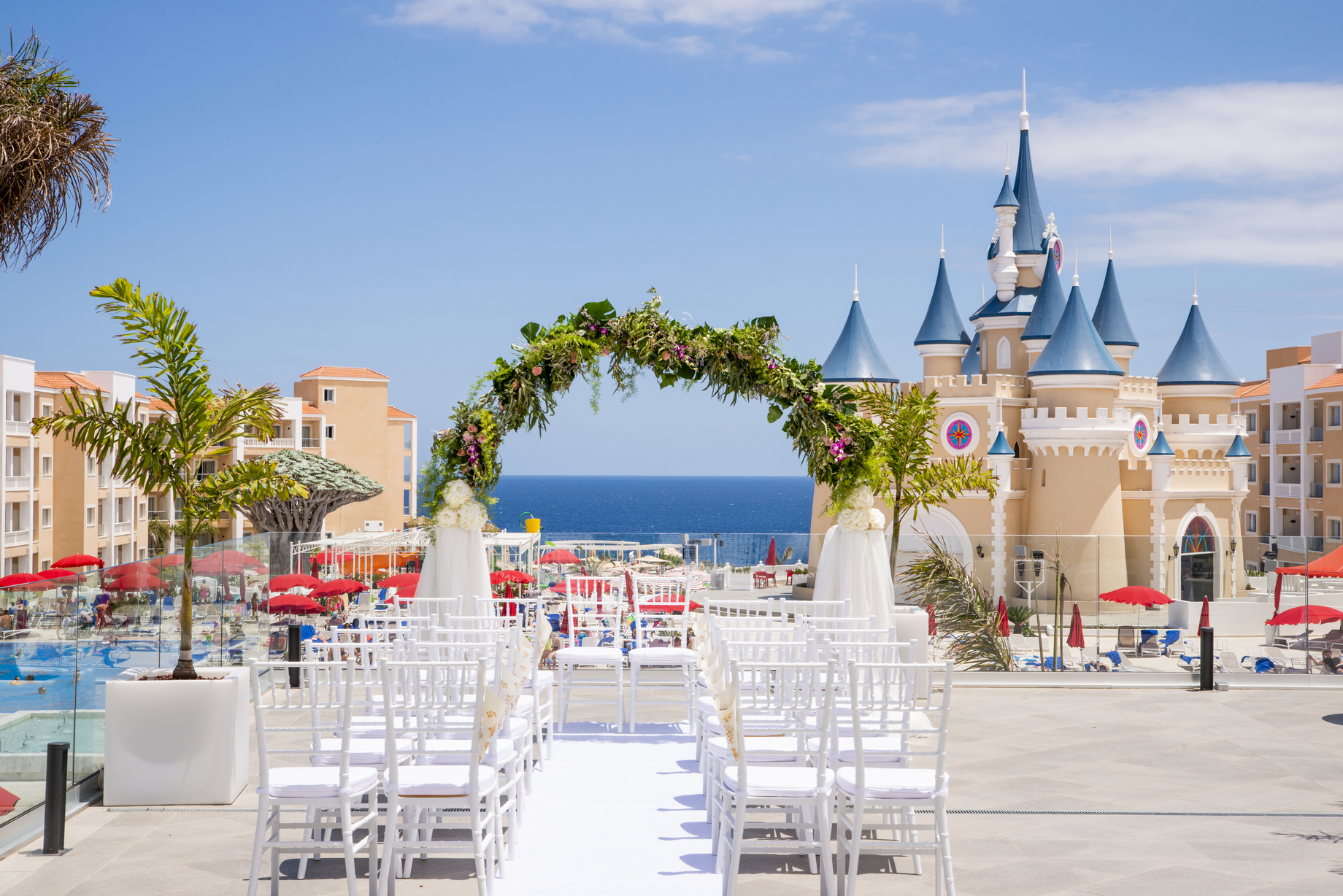 Book your wedding day in Bahia Principe Fantasia Tenerife